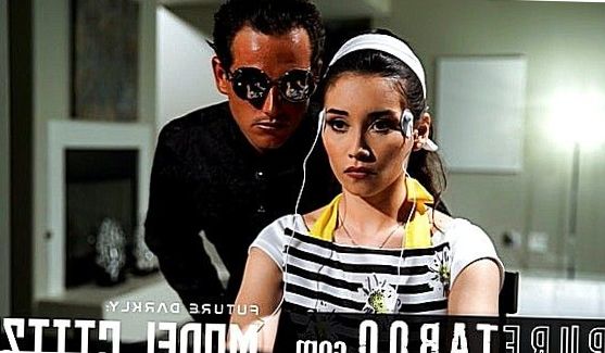 Так что не удивляйтесь, что подошла еще одна девочка